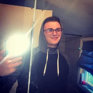 Meet your Posher, Zach